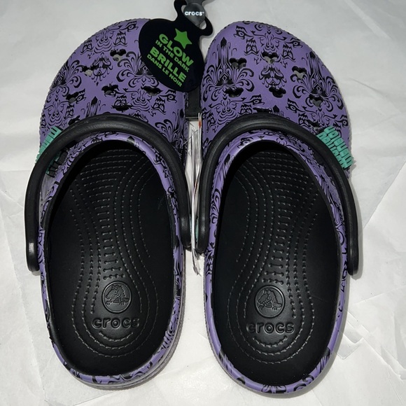 M5/W7 DISNEY CROCS The Haunted Mansion UNISEX Shoes *SLIP RESISTANT* - Picture 7 of 14